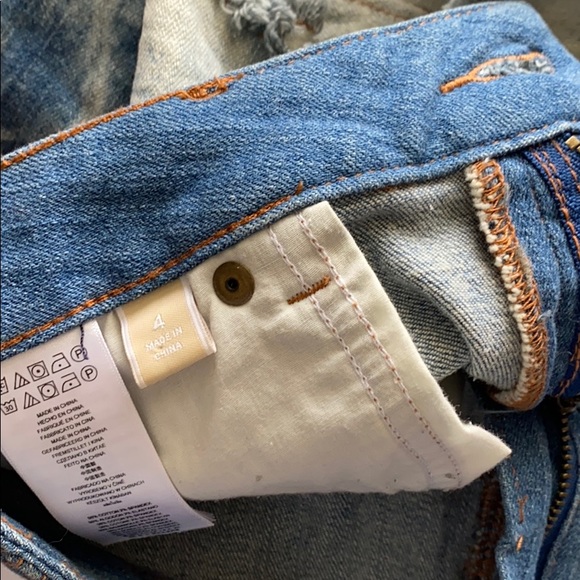 Michael Kors Light Wash Blue Frayed Denim Shorts - Picture 4 of 5